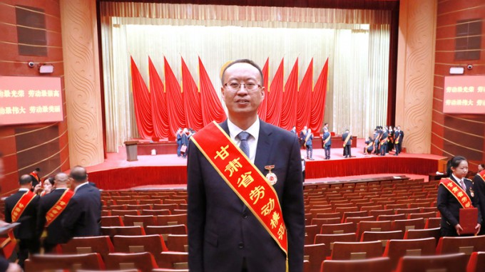 讓奮斗成為青春底色，為隴原水利繪就藍(lán)圖 | 記甘肅省勞動(dòng)模范李長春